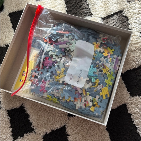 500 Pc Ravensburger Large Piece Format Jigsaw Puzzle - Picture 4 of 6